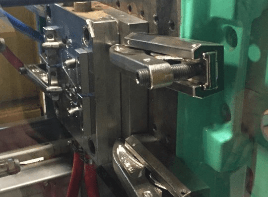 Lenzkes mould clamps - UK Plastics News