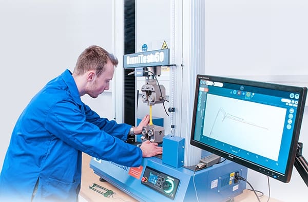  Mecmesin Showcase OmniTest™ Materials Tester and VectorPro MT Software at Advanced Engineering 2019