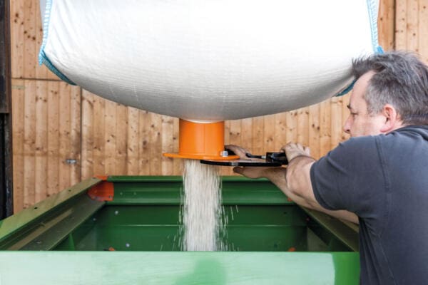  Simar International Offer Affordable Solution for Big Bag Dispensing