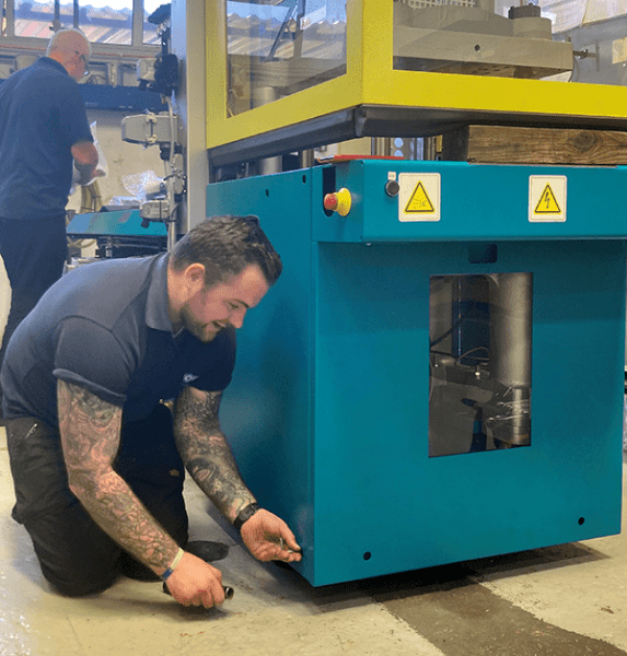 BEC BOY Vertical Moulding Machine Commissioning