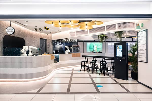 KUKA & Ratio: Robotic cafe