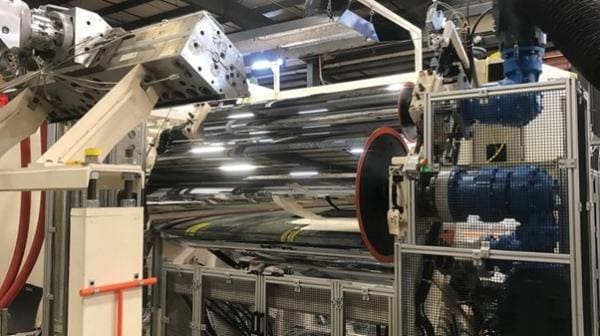  Davis-Standard Introduces Multi-use XP Express® – AGT Roll Stand