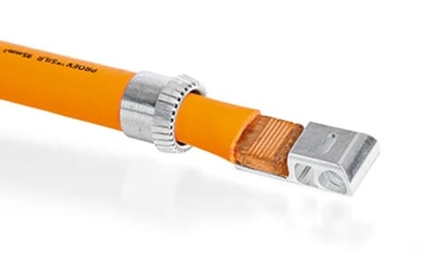 Telsonic: ProEV™ cable joined to a Stäubli PerforMore compact two-pin connector