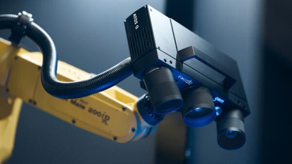  3D Scanning of Black Materials – Why Is It Difficult? Central Scanning Blog